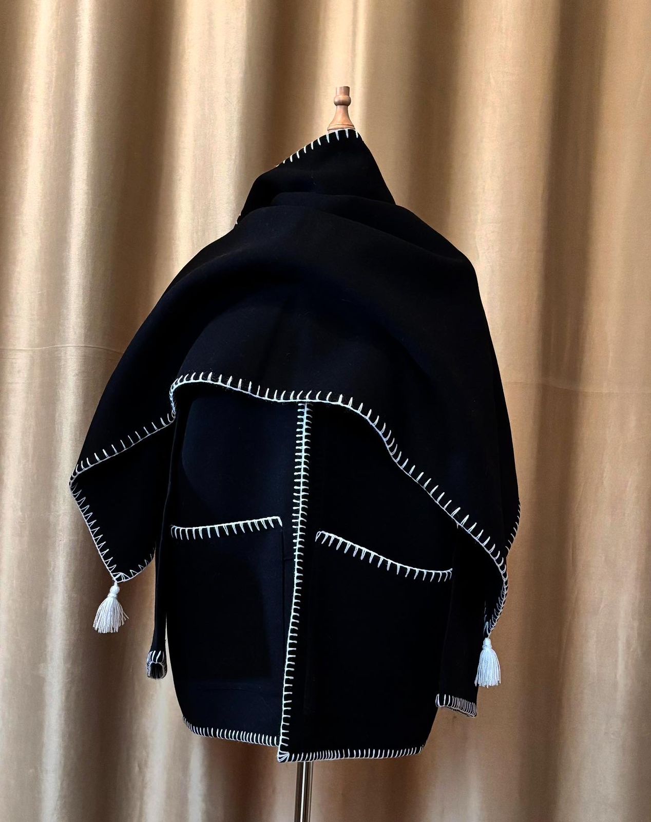 Scarf Jacket  –  Noir